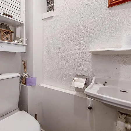 3 Bedroom Awesome In بيت للعطل *