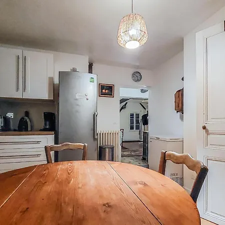 Cozy In With Kitchen Holiday home