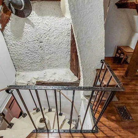 3 Bedroom Awesome In